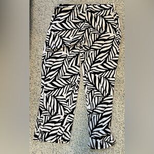 CLARA SUNWOO Black and White Leaf Print Chinos